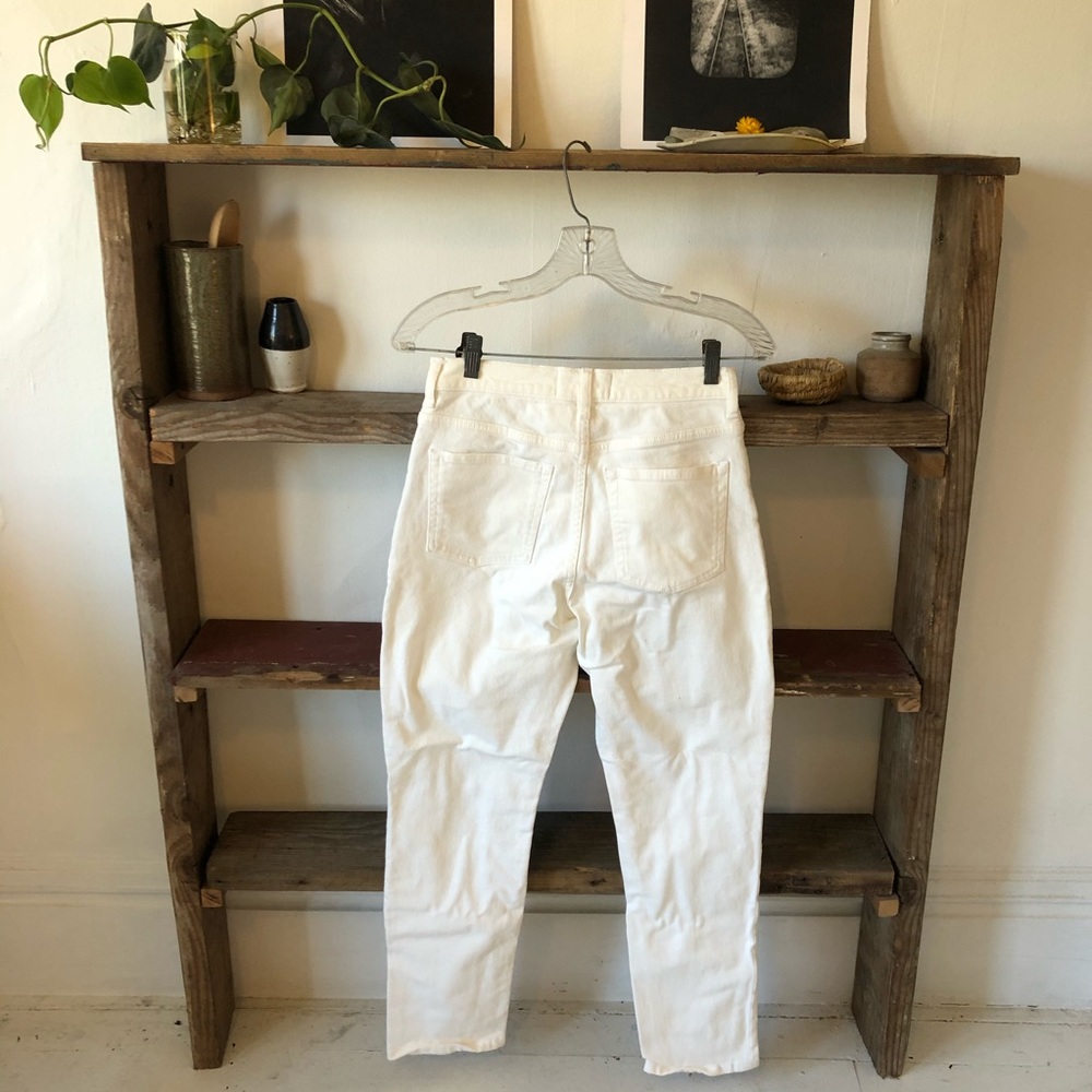 Everlane Highrise Straight Jean - Picture 2 of 8